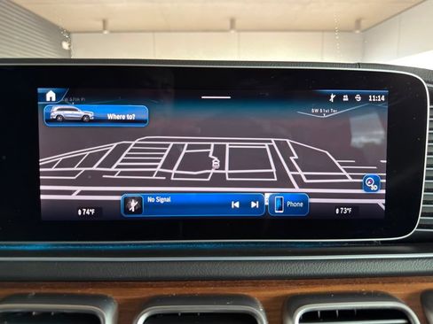 Used 2025 Mercedes-Benz GLS 450 4MATIC image 18