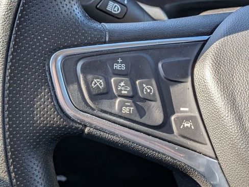 Used 2024 Chevrolet Malibu LT image 19