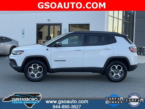 Used 2022 Jeep Compass Trailhawk w/ Trailhawk Convenience Group image 3
