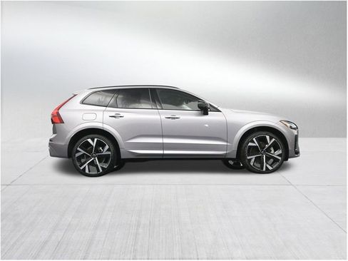 New 2026 Volvo XC60 T8 Ultra AWD/4WD image 26