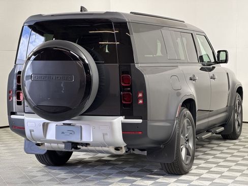 New 2025 Land Rover Defender 130 S image 5