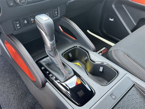 Certified 2025 Nissan Frontier PRO-4X w/ Pro Convenience Package image 31