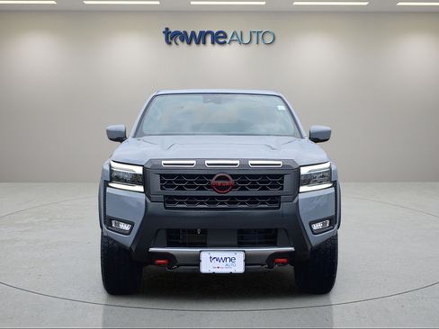 Used 2025 Nissan Frontier PRO-4X AWD/4WD image 8