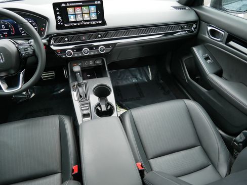 Certified 2022 Honda Civic Sport Touring image 10