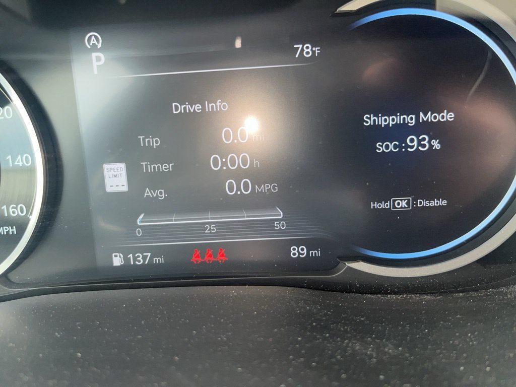 Used 2025 Genesis GV70 2.5T w/ Select Package AWD/4WD image 1