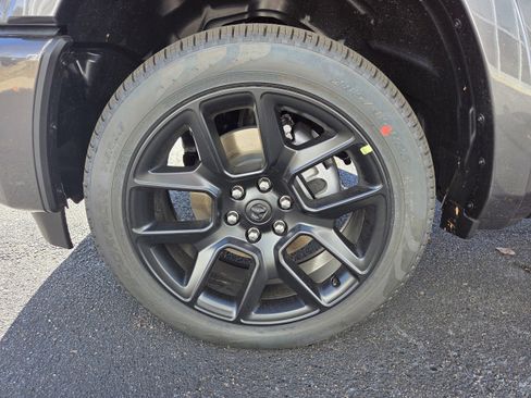 New 2026 RAM 1500 Laramie image 30