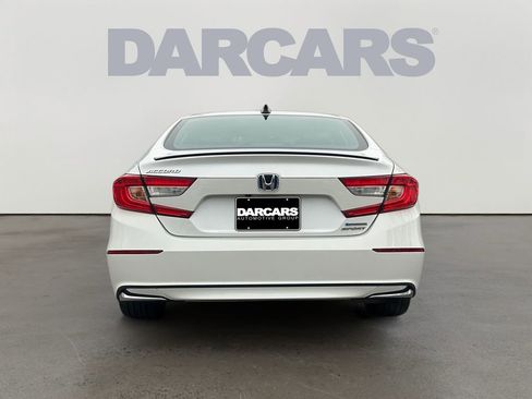 Used 2022 Honda Accord Sport image 6