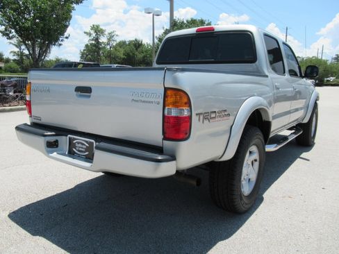 Used 2004 Toyota Tacoma PreRunner RWD image 7
