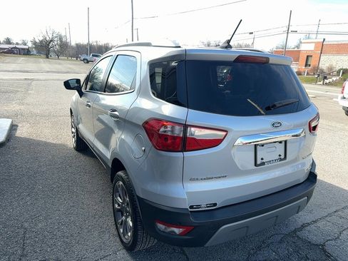 Used 2021 Ford EcoSport Titanium image 7
