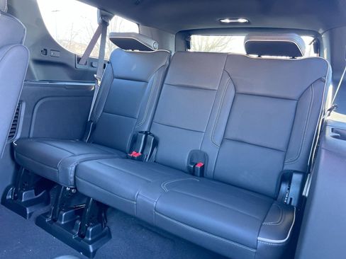 New 2026 GMC Yukon XL Elevation w/ LPO, Illumination Package image 21