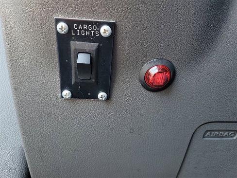 Used 2023 Ford Transit Connect XL image 15