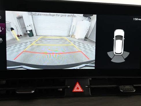 Used 2025 Kia Sportage X-Pro image 5