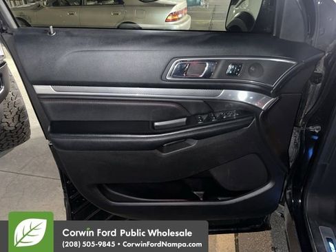 Used 2016 Ford Explorer Sport w/ Equipment Group 401A image 12