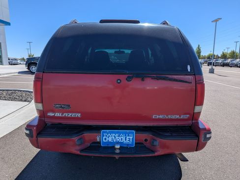 Used 1998 Chevrolet Blazer LS w/ Preferred Equipment Group AWD/4WD image 24