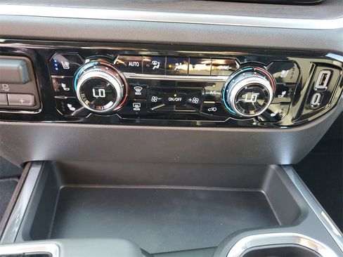 New 2026 GMC Sierra 1500 SLT w/ SLT Premium Plus Package image 35