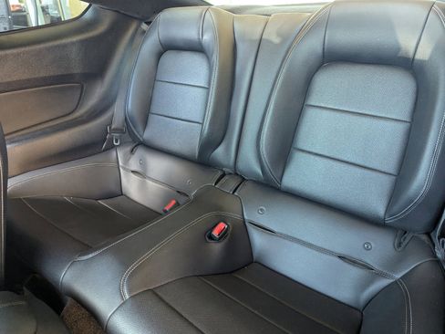 Used 2016 Ford Mustang GT Premium image 20