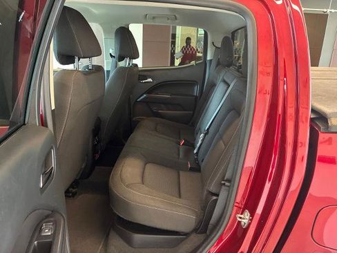 Used 2021 Chevrolet Colorado LT w/ LT Convenience Package AWD/4WD image 12