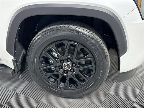 Used 2024 Toyota Sequoia Limited image 25