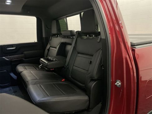 Used 2020 GMC Sierra 2500 Denali w/ Denali Ultimate Package image 18