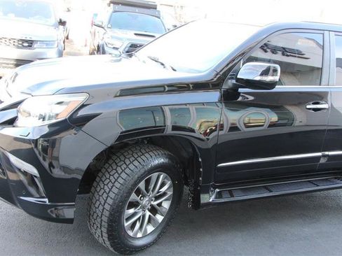 Used 2015 Lexus GX 460 Luxury image 4