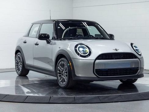 New 2026 MINI Cooper 4-Door Hardtop FWD image 4