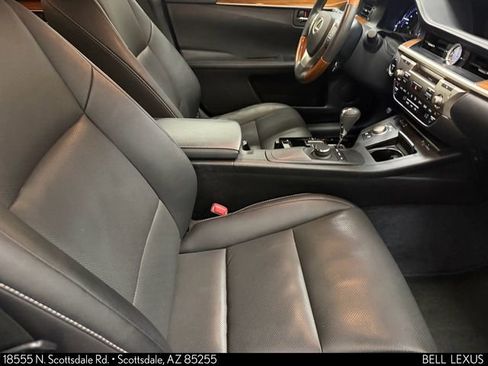 Used 2014 Lexus ES 300h w/ Premium Package w/Bamboo Trim image 12