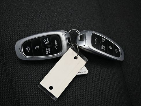 Used 2023 Hyundai Ioniq 5 SE w/ Cargo Package image 29