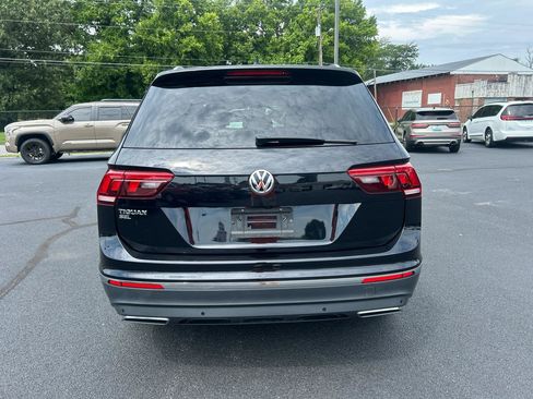 Used 2021 Volkswagen Tiguan SEL w/ 3-Row Tiguan MDO Package FWD image 6