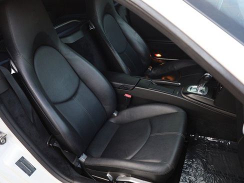 Used 2011 Porsche Cayman RWD image 40