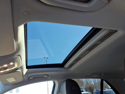 Used 2020 Mercedes-Benz GLE 350 4MATIC image 10