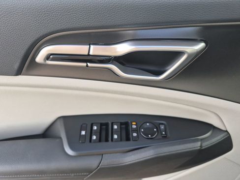 New 2026 Kia Sportage EX image 7