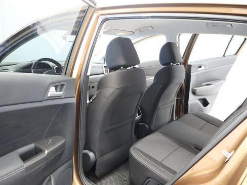 Used 2020 Kia Sportage LX w/ LX Popular Package AWD/4WD image 23