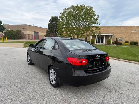 Used 2009 Hyundai Elantra GLS w/ Popular Equipment Pkg 2 FWD image 3