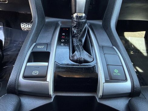 Used 2021 Honda Civic Touring image 34