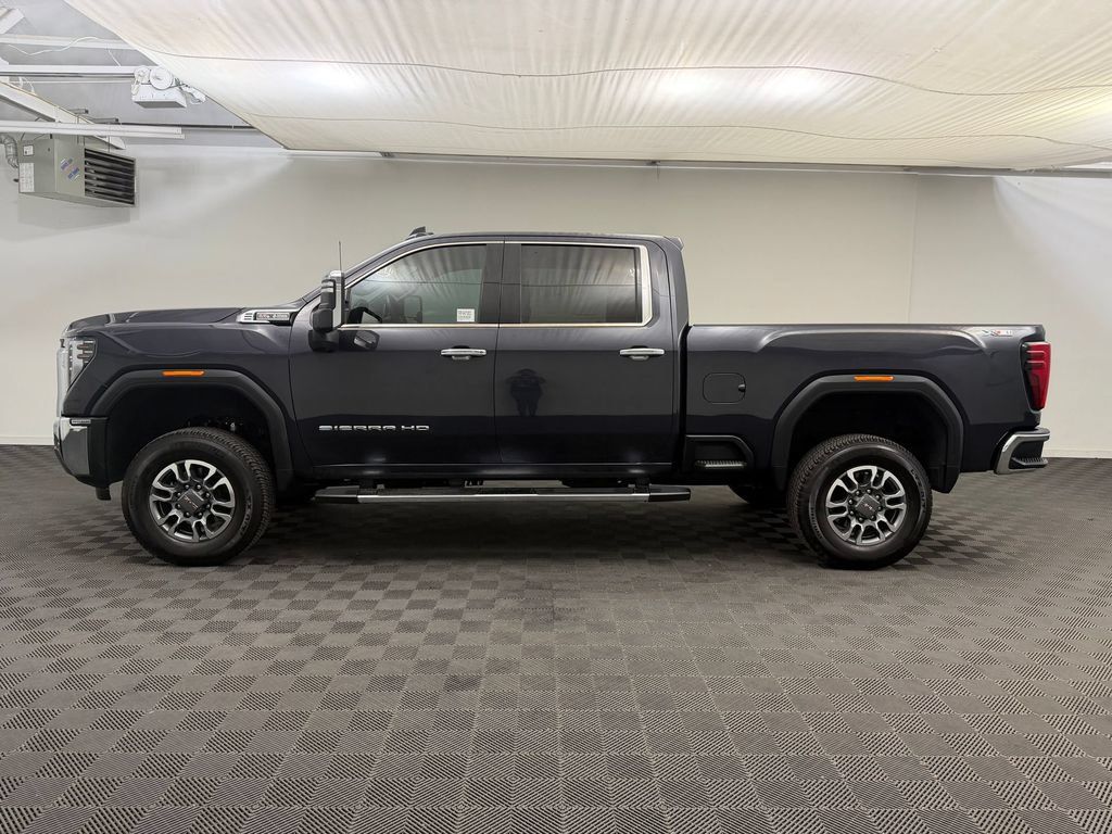 Used 2024 GMC Sierra 2500 SLT w/ SLT Premium Package AWD/4WD image 2