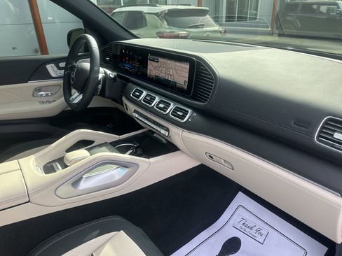 Used 2026 Mercedes-Benz GLE 53 AMG 4MATIC image 25