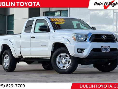 Used 2014 Toyota Tacoma PreRunner w/ SR5 Package image 1