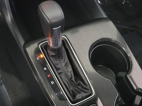 Used 2025 Honda Civic Sport image 25