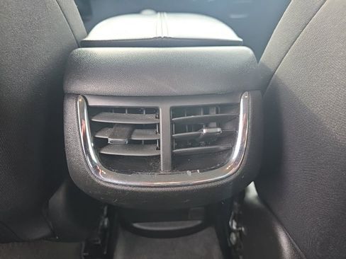 Used 2024 Chevrolet Malibu LT image 17