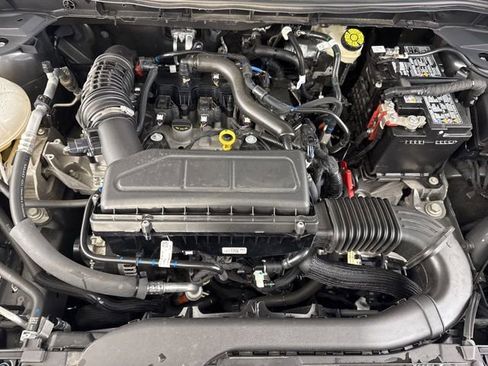 Used 2025 Ford Escape ST-Line image 21