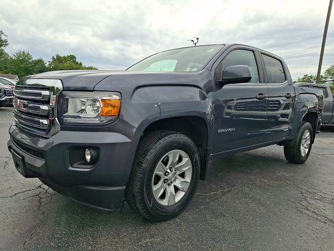 Used 2017 GMC Canyon SLE w/ SLE Convenience Package AWD/4WD image 3