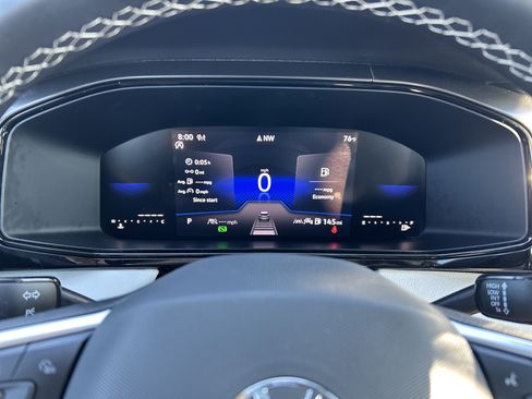 Used 2025 Volkswagen Taos S AWD/4WD image 14
