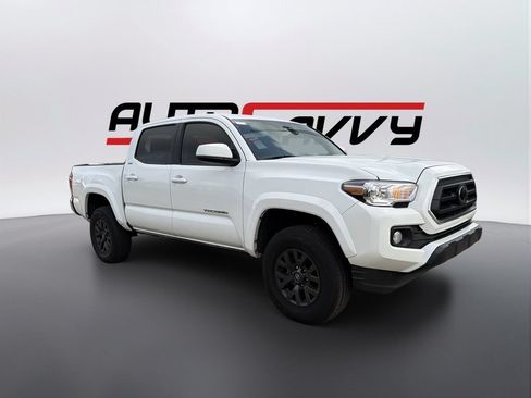 Used 2023 Toyota Tacoma SR5 RWD image 3