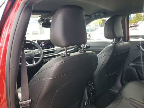 New 2026 Jeep Compass Trailhawk image 12