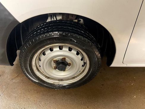 Used 2018 Nissan NV200 S w/ Back Door Glass Package image 12