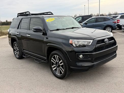Used 2019 Toyota 4Runner Limited image 2