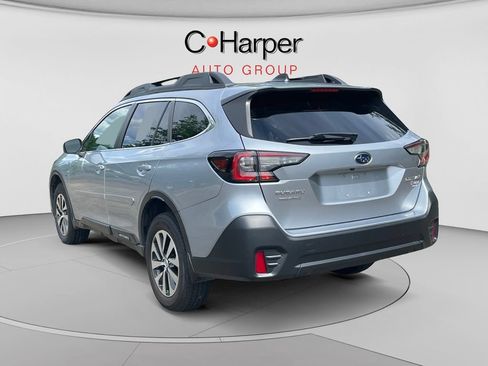 Used 2022 Subaru Outback Premium AWD/4WD image 5