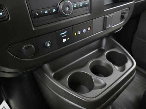 Used 2024 Chevrolet Express 3500 LS RWD image 12