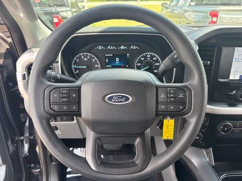 Used 2022 Ford F150 XLT w/ Trailer Tow Package AWD/4WD image 16