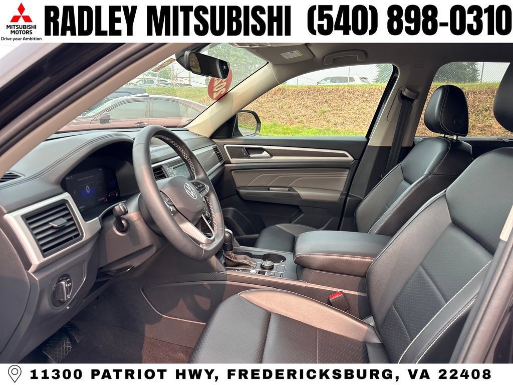 Used 2022 Volkswagen Atlas SE AWD/4WD image 3